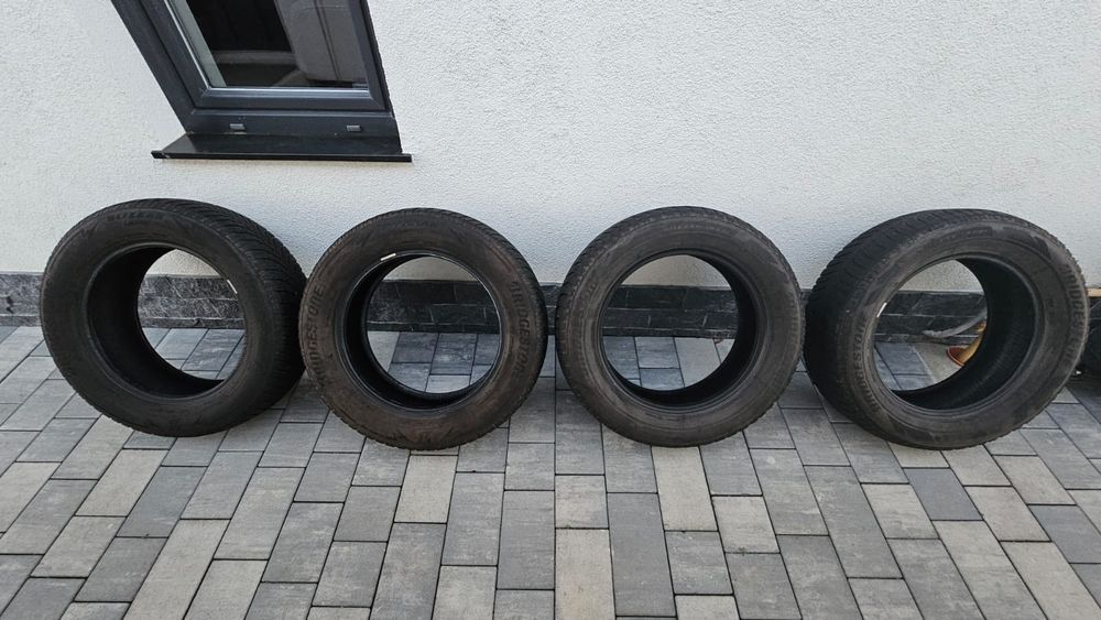 Vand anvelope Bridgestone