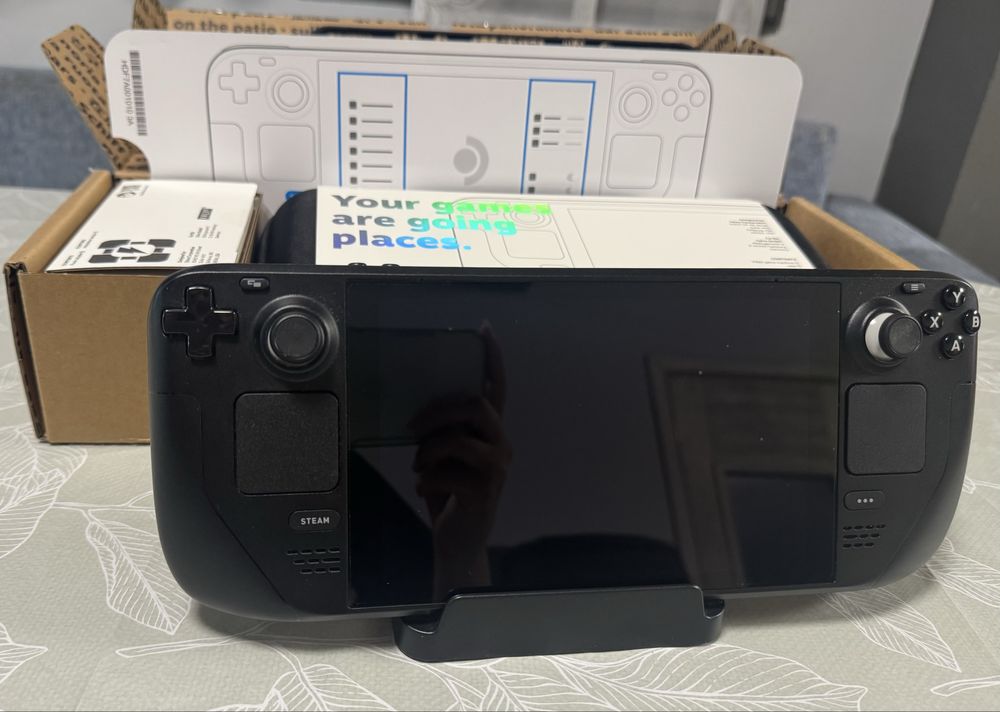 Steam Deck 256 GB LED дисплей