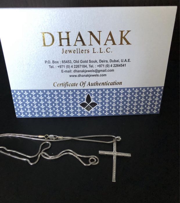 Vand pandantiv din aur alb de 18 k, cruce diamante