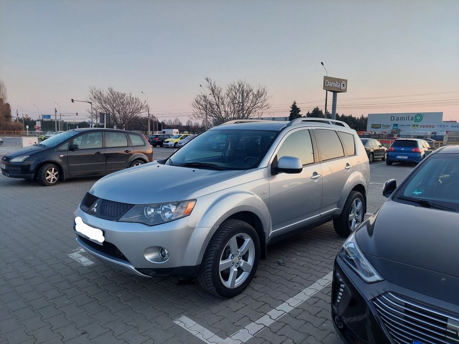 Mitsubishi outlander 2 xl