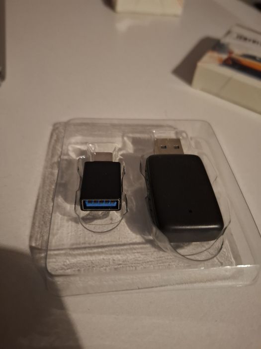 Adaptoare wireless AndroidAuto/ApplePlay