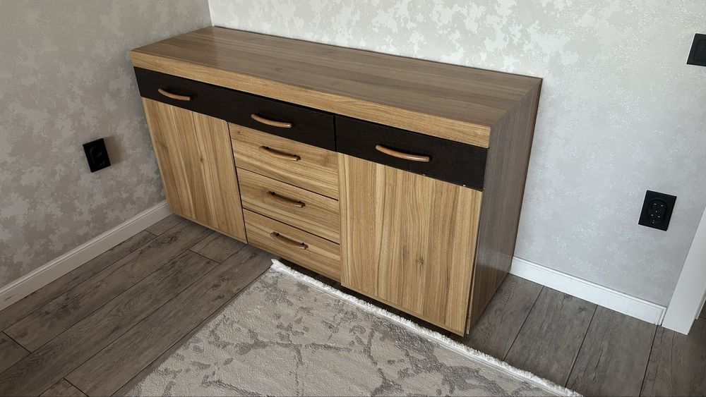 Продам комод!