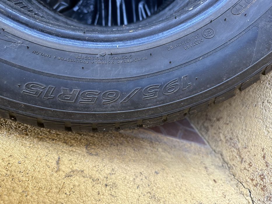 Piese VW Passat B5.5 / 1.9 Tdi - 101 cp / AVB / 2002 / Anvelope R15 !