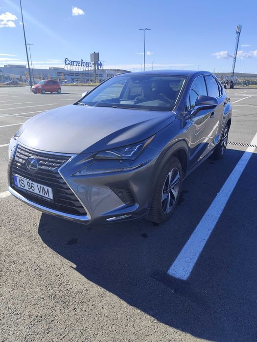Lexus Seria NX 300h AWD Luxury 4x4, Factura cu TVA deductibil