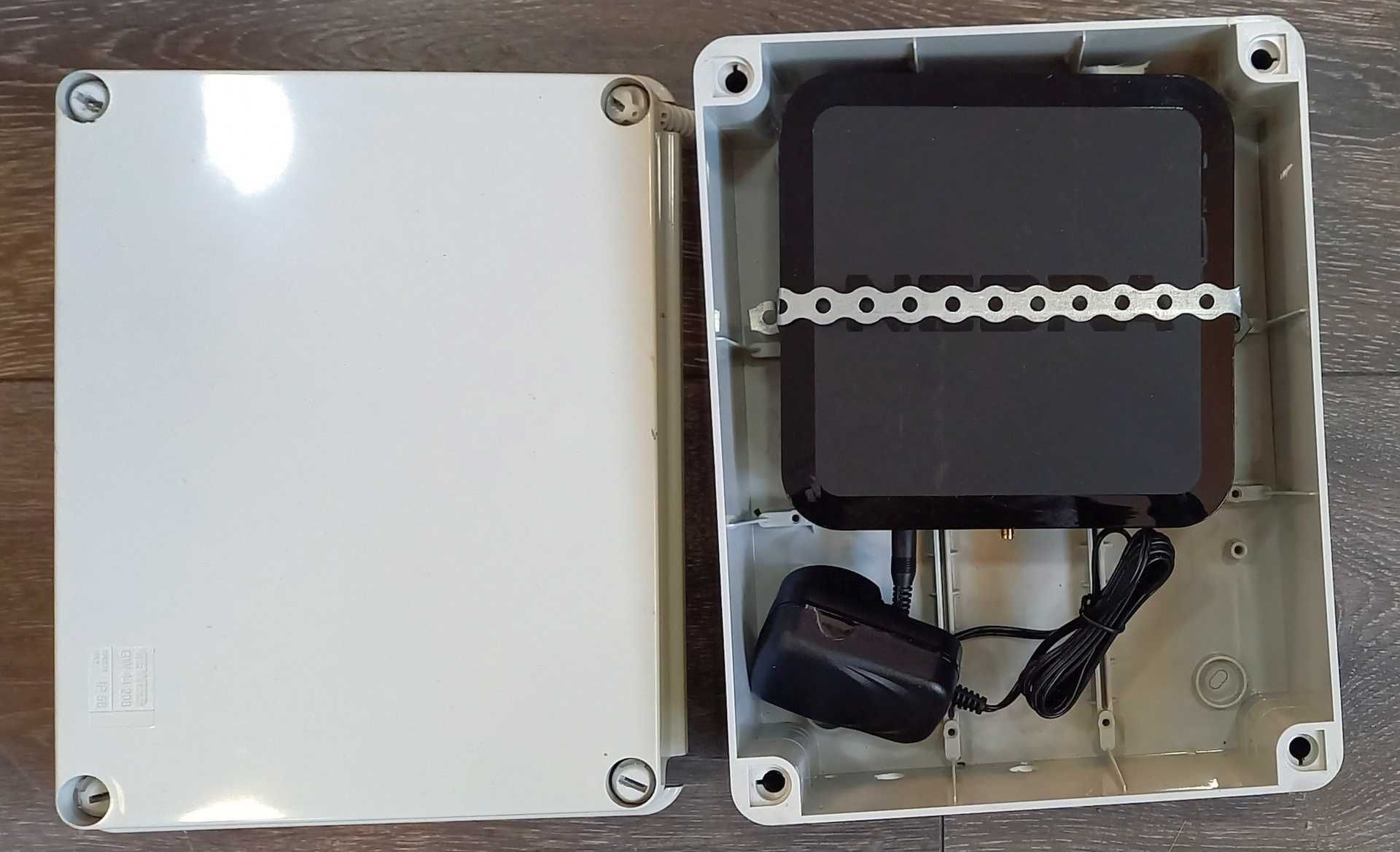 HNT Hotspot Helium kit pt exterior Nebra IOT miner + antena 5.8dbi