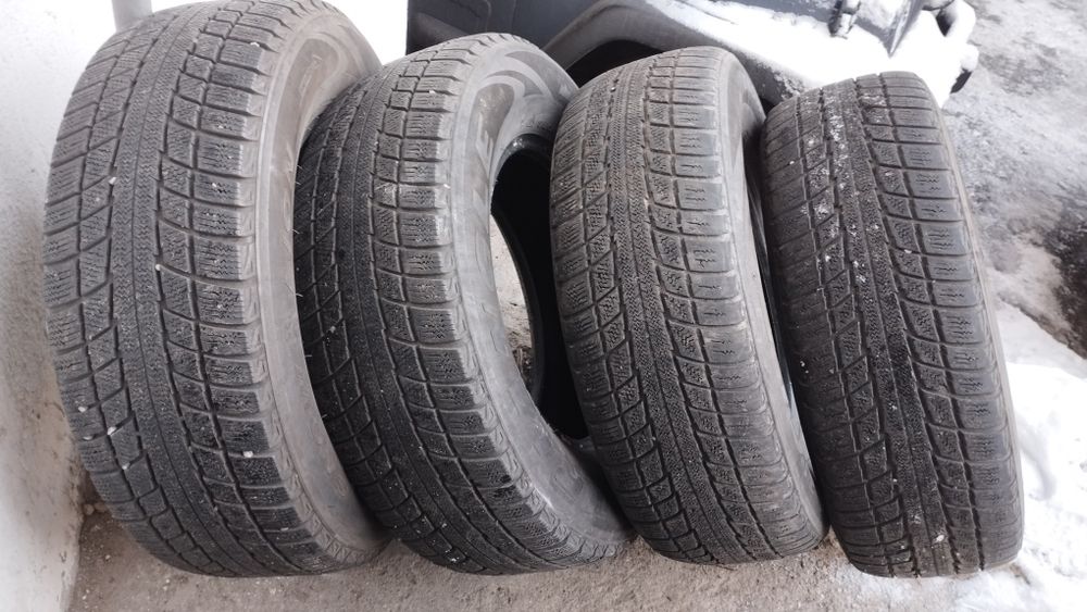 Продам зиму 235/70/16 цена за комплект 68000