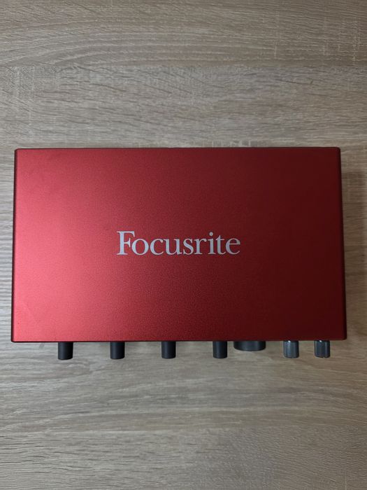 Placa de sunet Focusrite 18i8 gen3