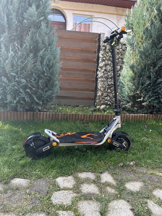 Trotineta de vanzare A1