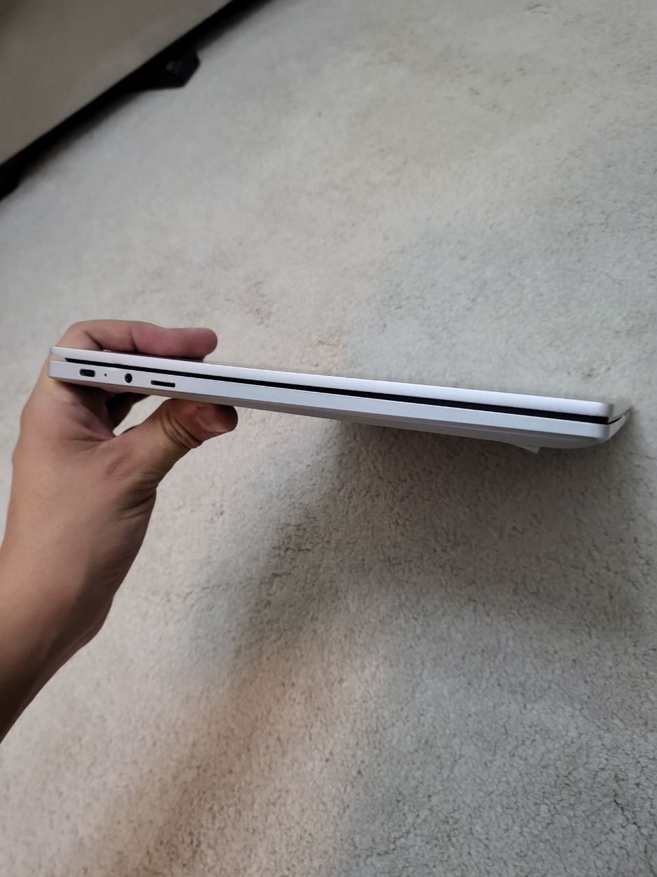 Samsung Galaxy Book Go 3 modeli Snapdragon 7S Gen 3
