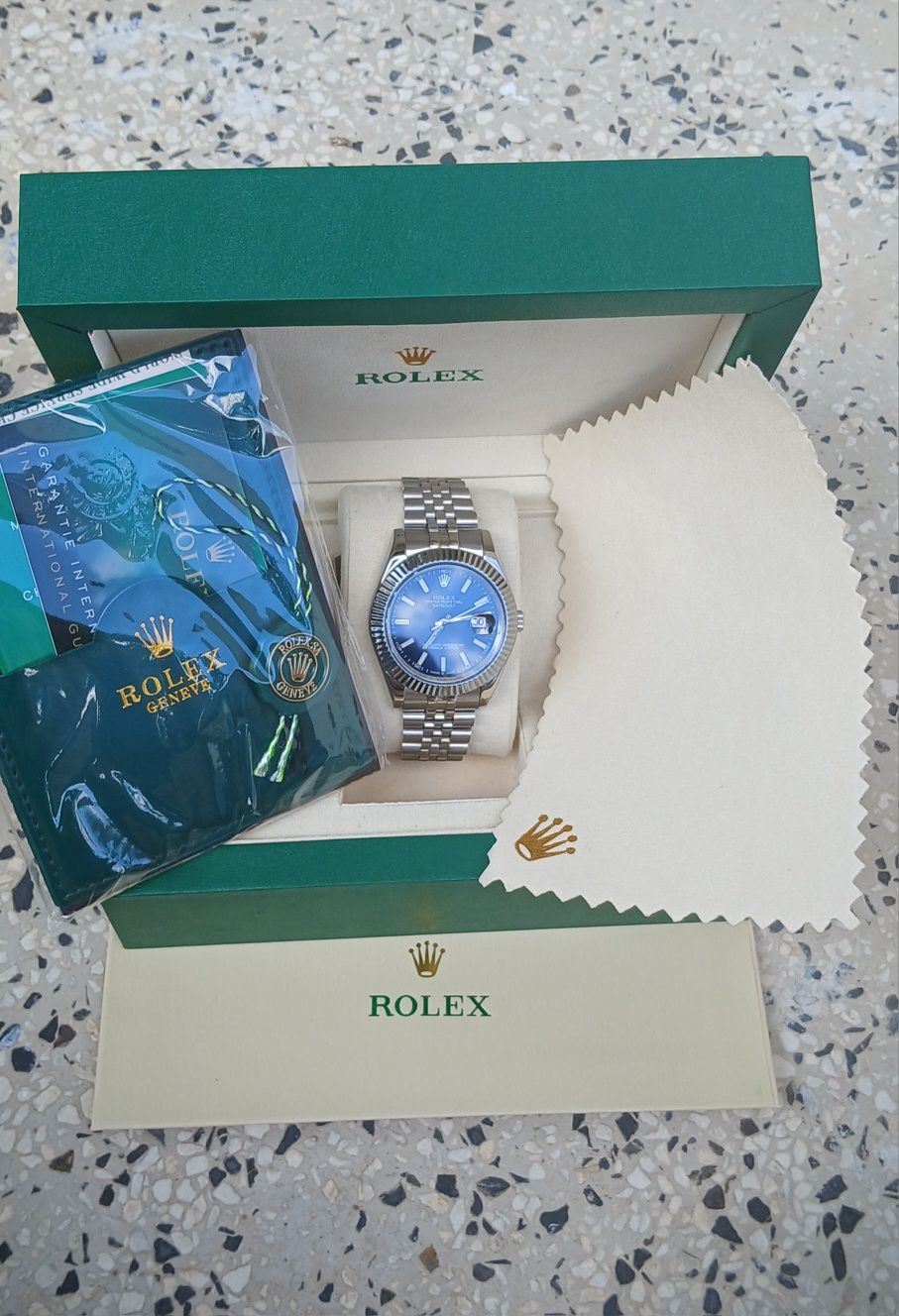 Rolex Datejust с кутия