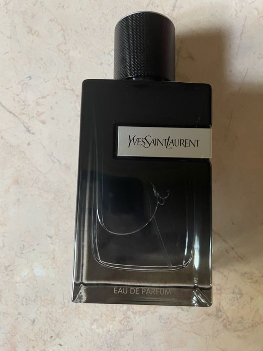 Yves Saint Laurent Y apa de parfum