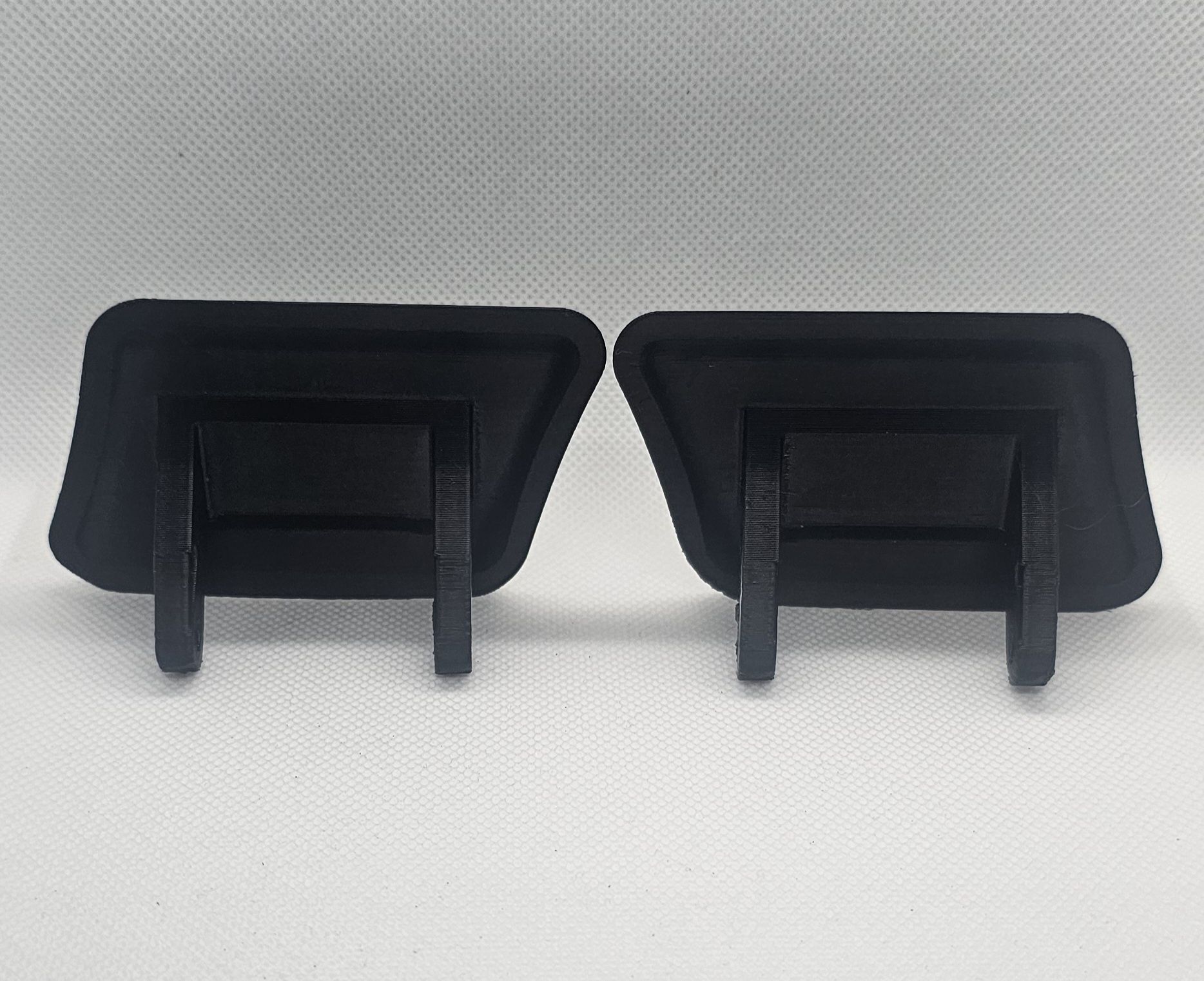 Капачки за пръскалки на фарове за Ford Focus 2004-2007г.