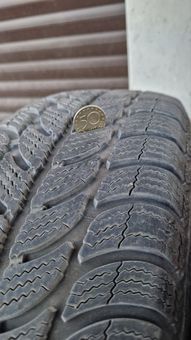 Продавам зимни гуми Дебика 185 60 15
