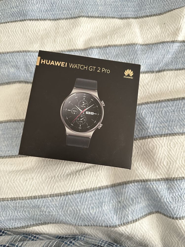 Продаю смарт часы Huawei Watch GT 2 Pro
