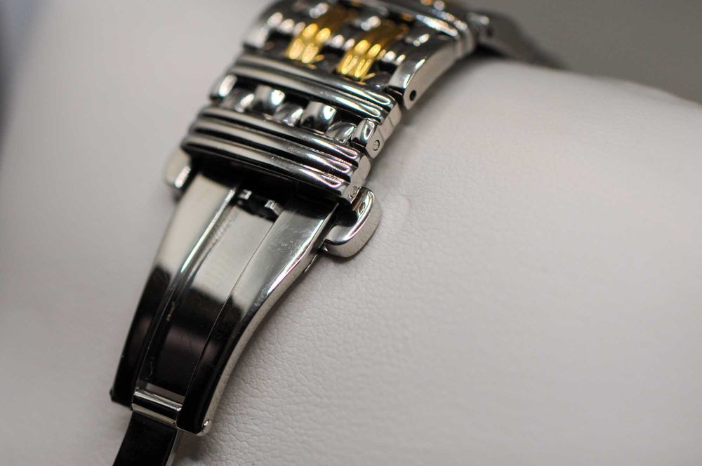 Швейцарски дамски часовник с диаманти - Wittnauer Laureate