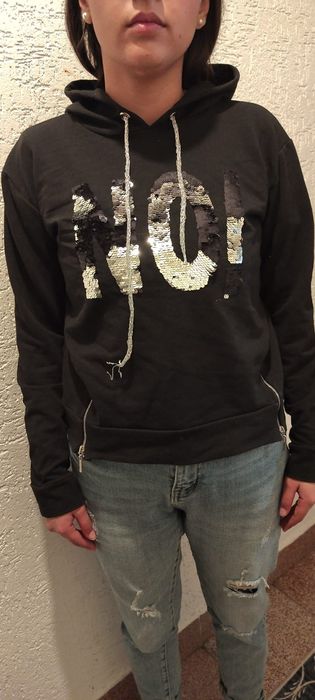 Черна блуза с дълъг ръкав