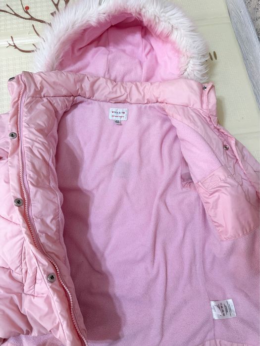 Куртка на девочку 9-10 лет фирмы некст