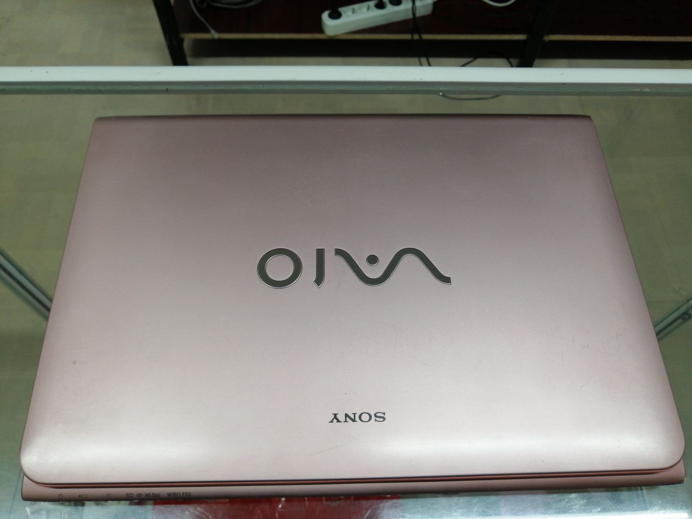 Ноутбук Sony vaio SVE14AA11V