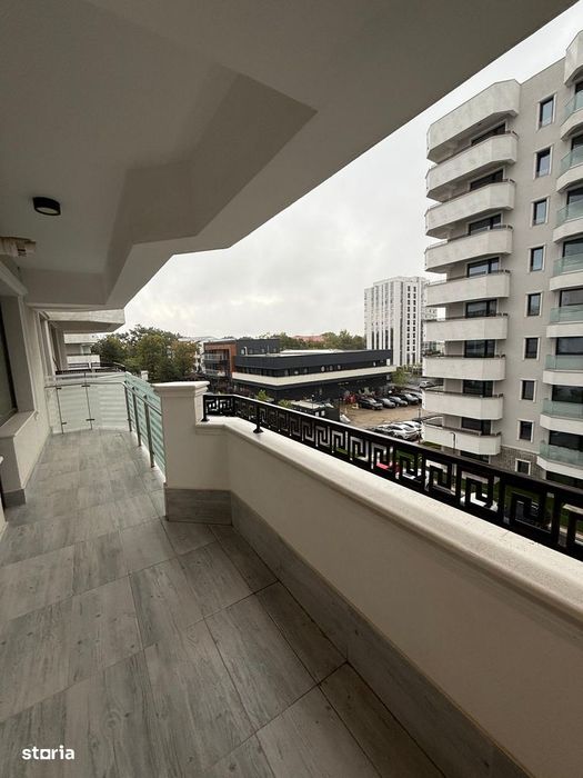 Inchiriere apartament cu 2 camere decomandat - Royal Town Copou