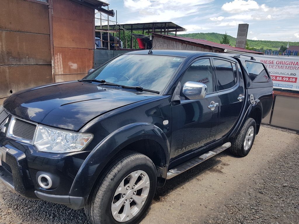 Dezmembrari dezmembrez  Mitsubishi L200 Facelift 2.5 Diesel 2010-2015