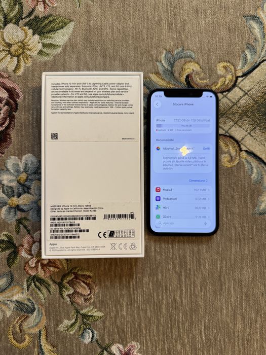 Apple iPhone 12 Mini 128GB + 4 Huse Apple originale