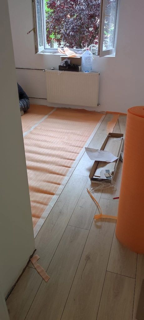 Execut lucrări de finisaje interior