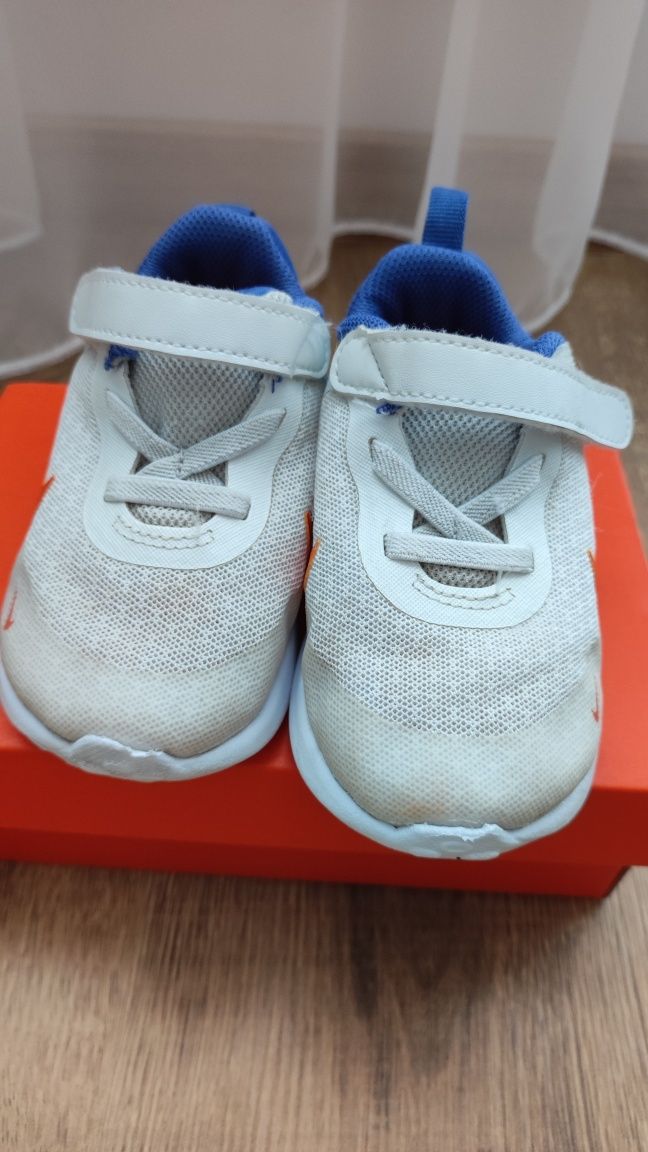 Детски маратонки NIKE