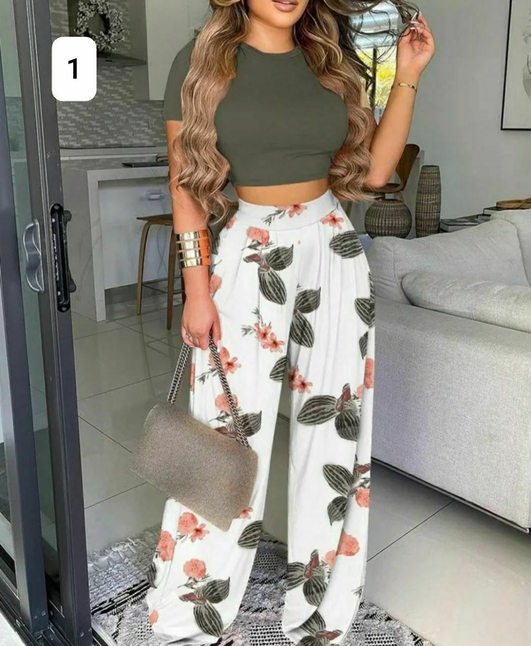 Compleu modern cu pantaloni largi