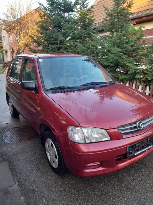 Vând Mazda  (2001) – Mașină demo, adusă din Austria