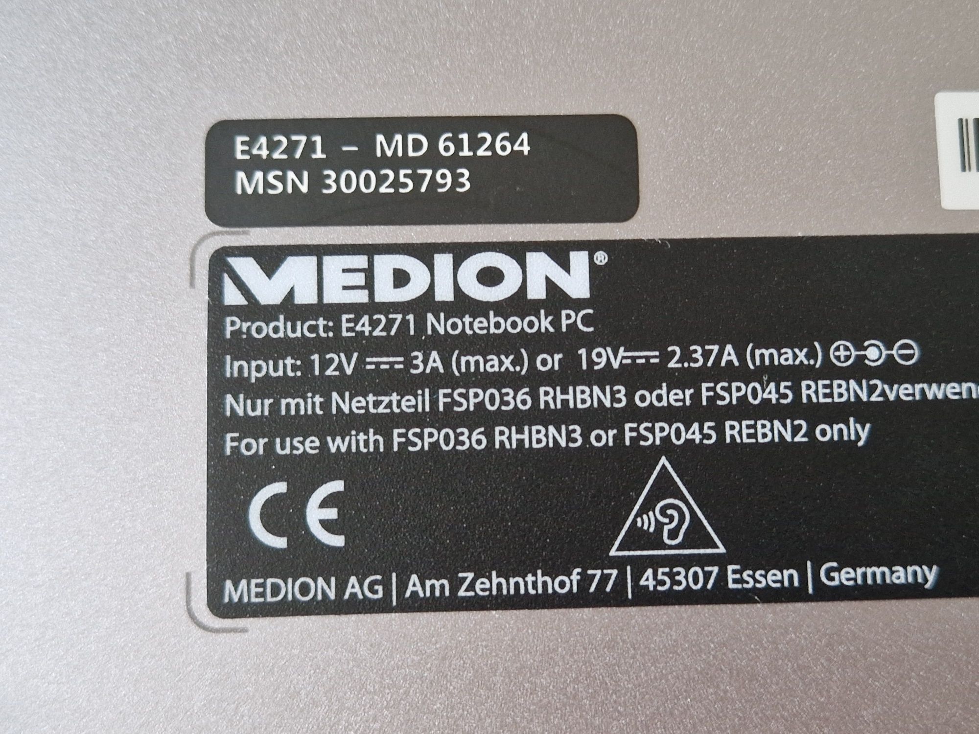Laptop Medion 2 în 1 ,se face tableta  360 grade - touchscreen