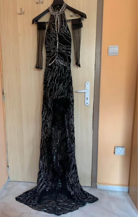 Бална черна рокля