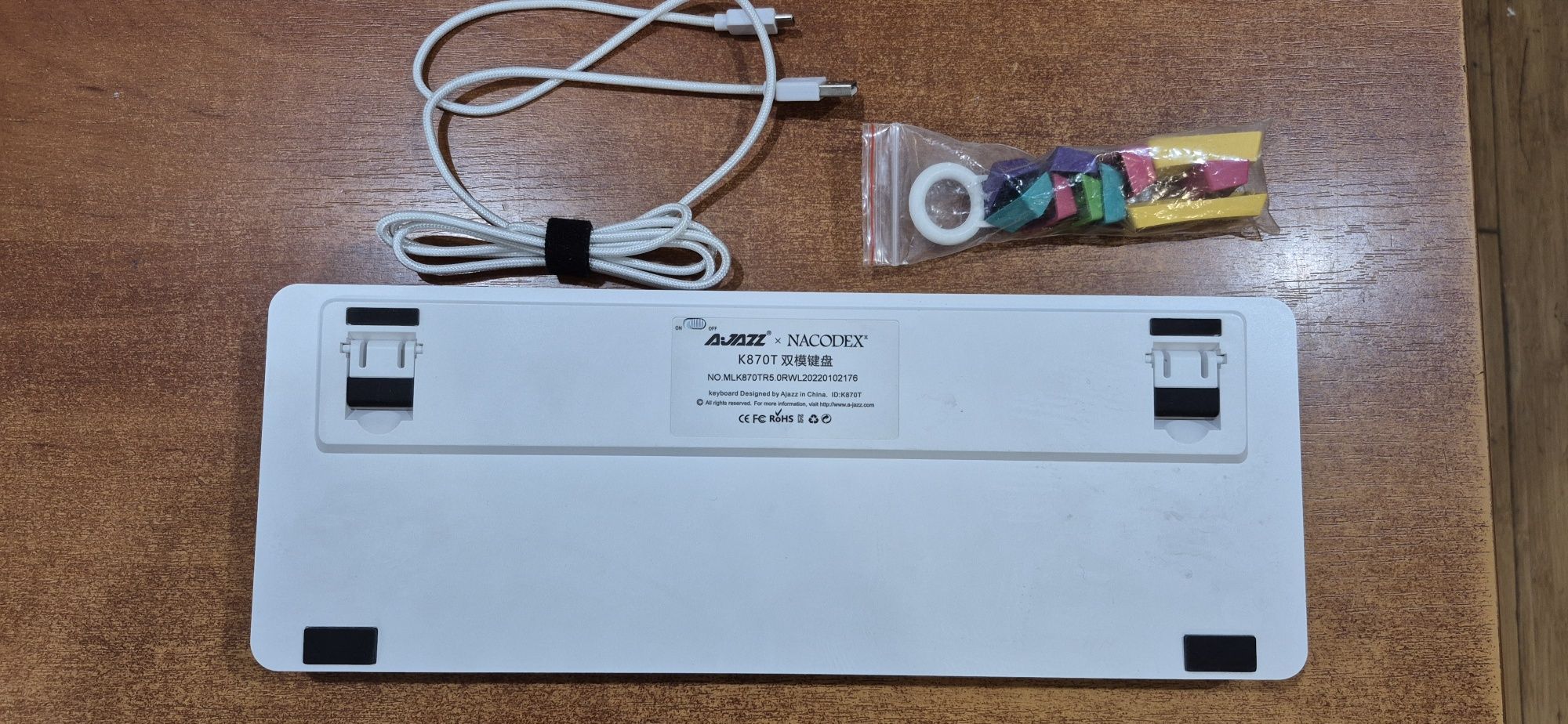 Bluetooth  Клавиатура AJAZZ с RGB подсветкой