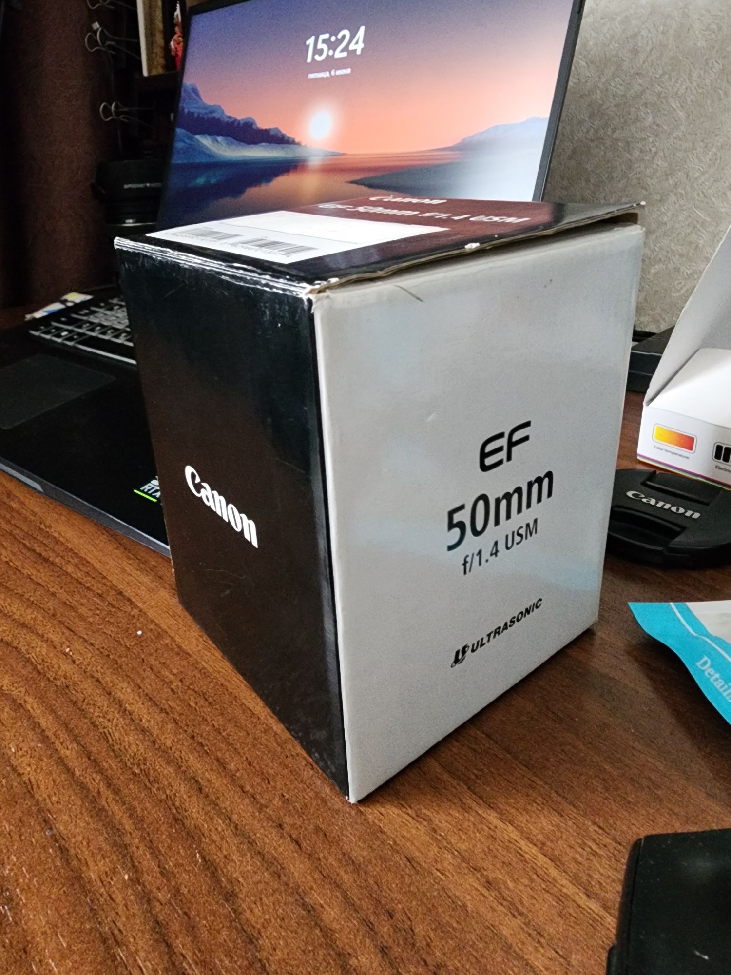 Продам объектив Canon 50 mm f1.4