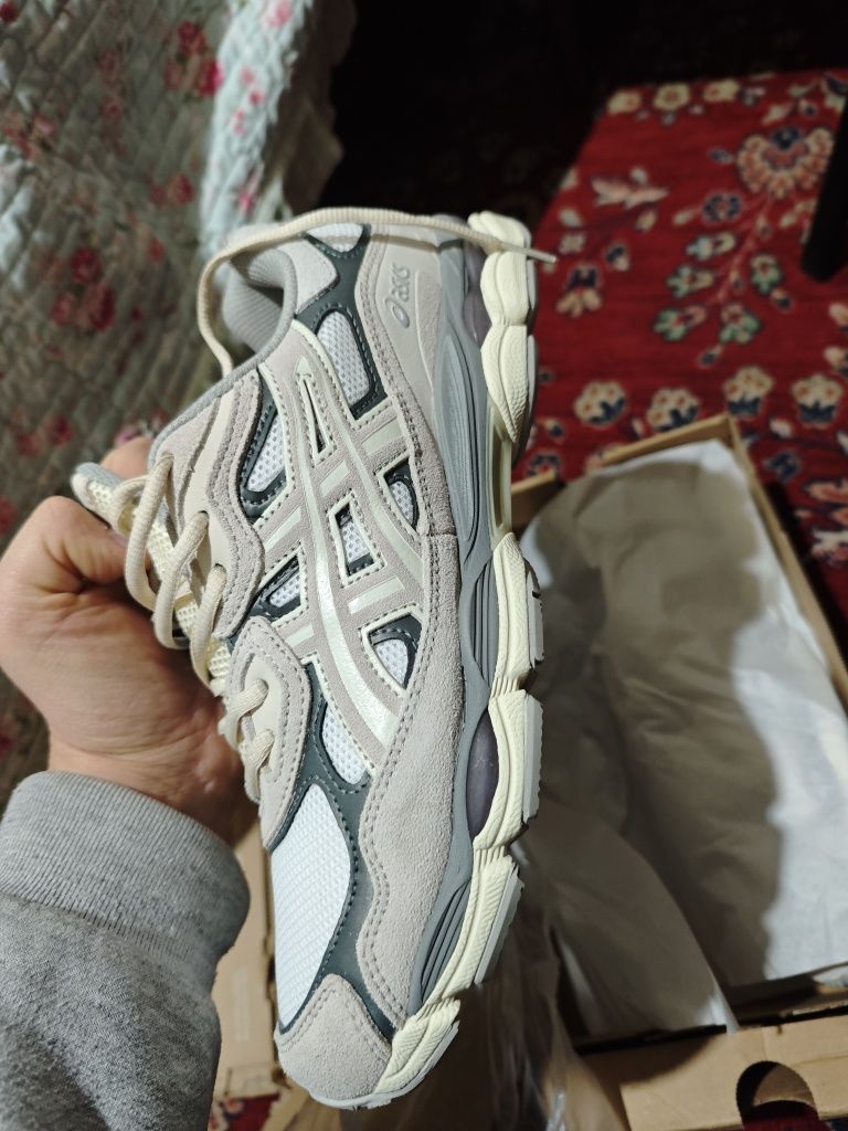 Asics made in Vetnam