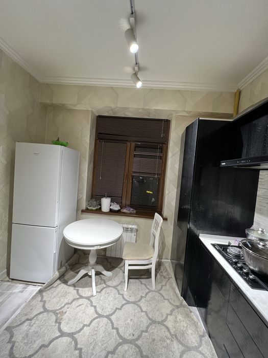 Ijaraga uy qizlarga sheriklikga