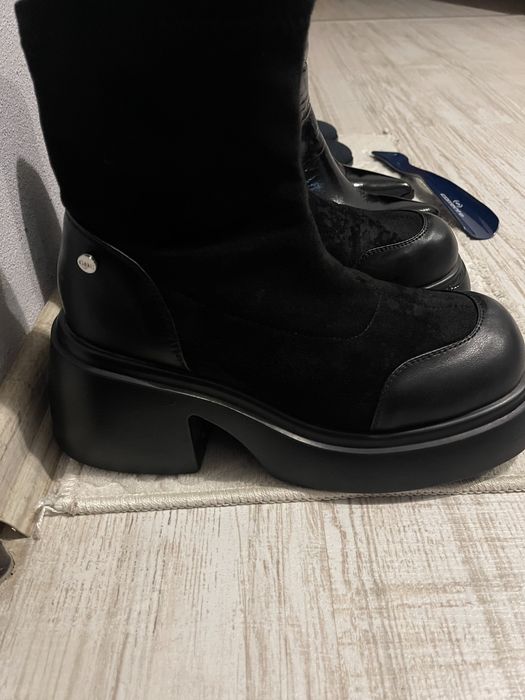 Дамски боти на GOE