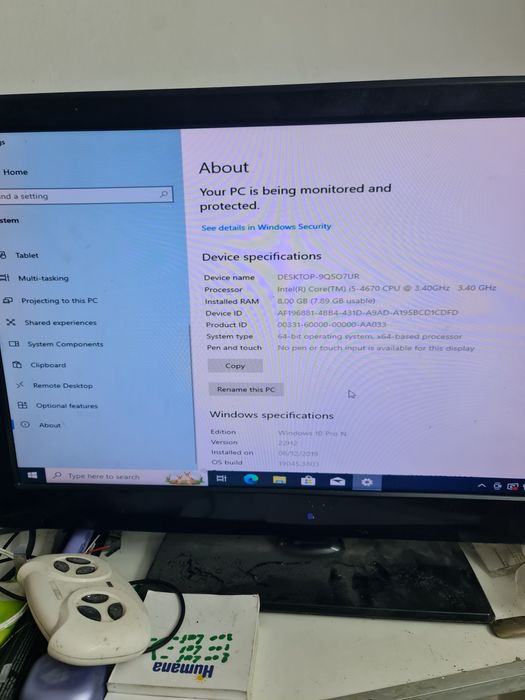 Vând calculator cu procesor i5