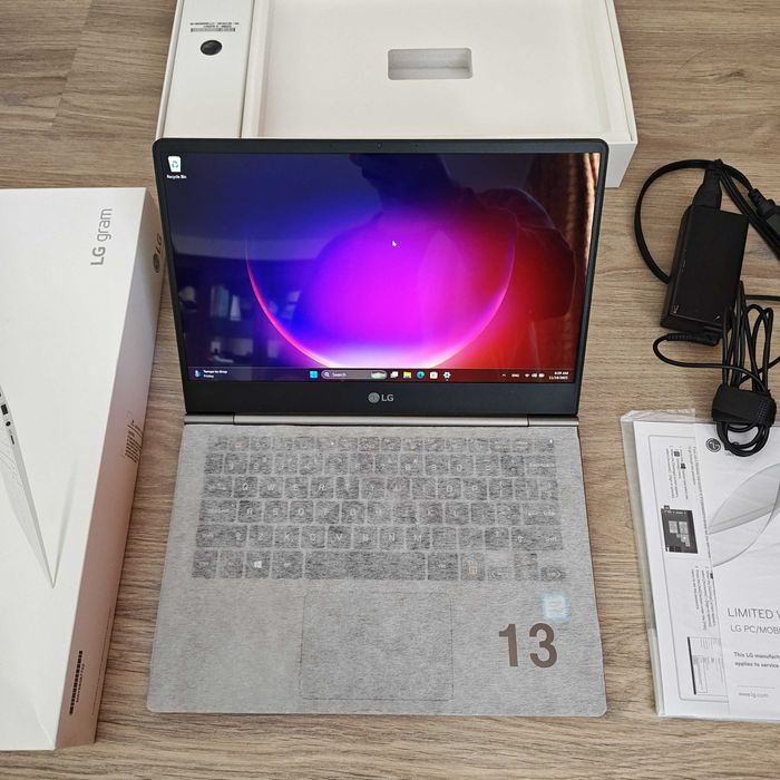 LG Gram 13 Touch – 256GB, Intel i5-8Gen, 8GB, сенсорный, Карманный