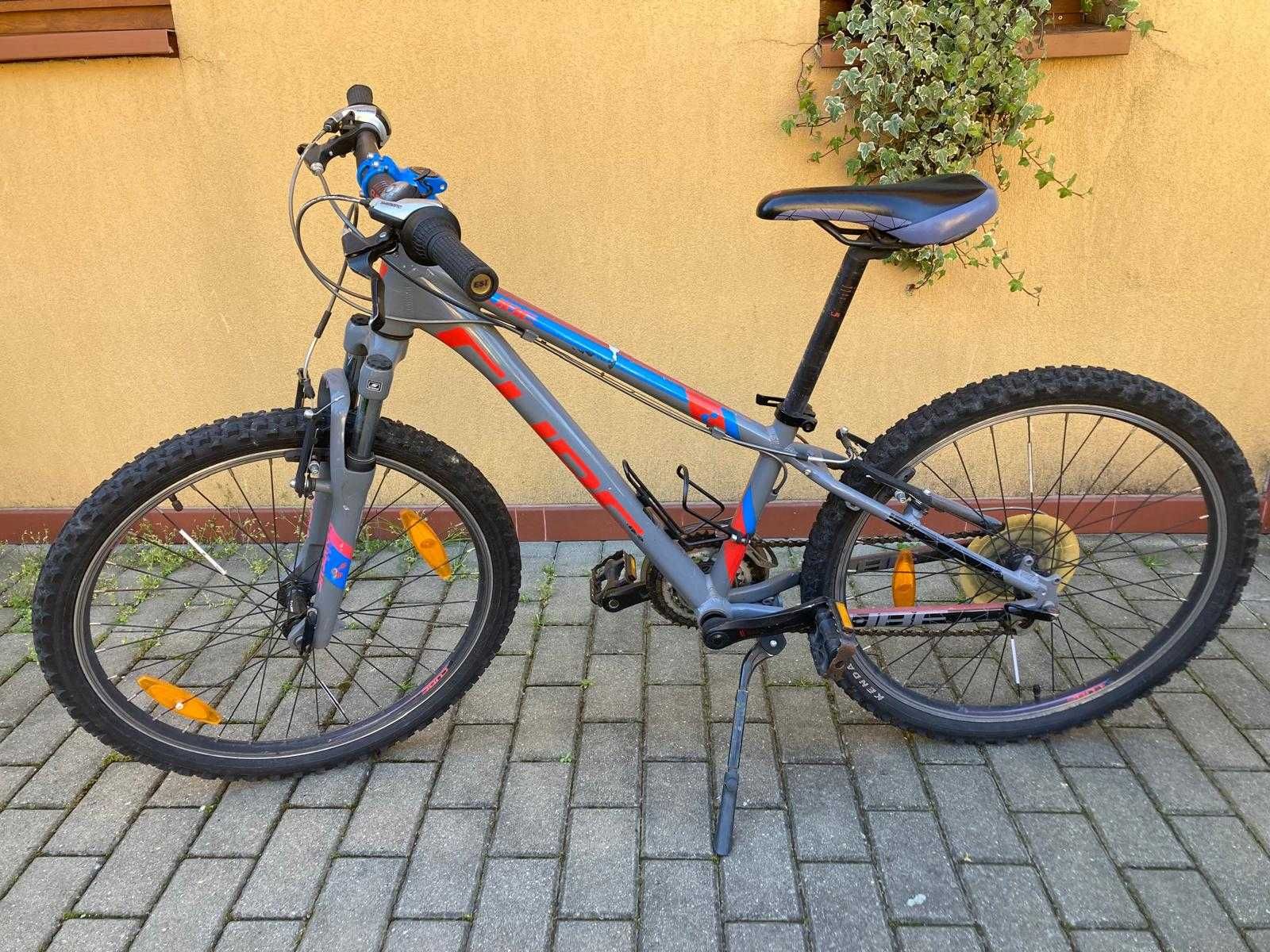 Bicicleta Cube cadru aluminiu roti 24 inch