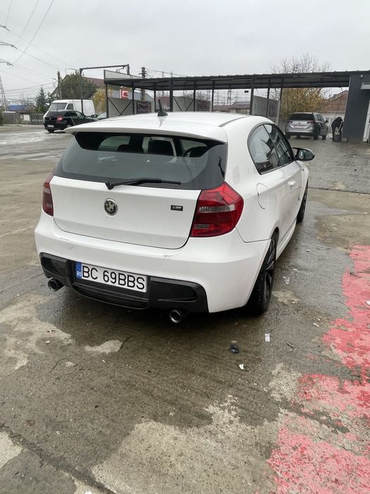 Vând sau schimb Seria 1 120D E81 2007