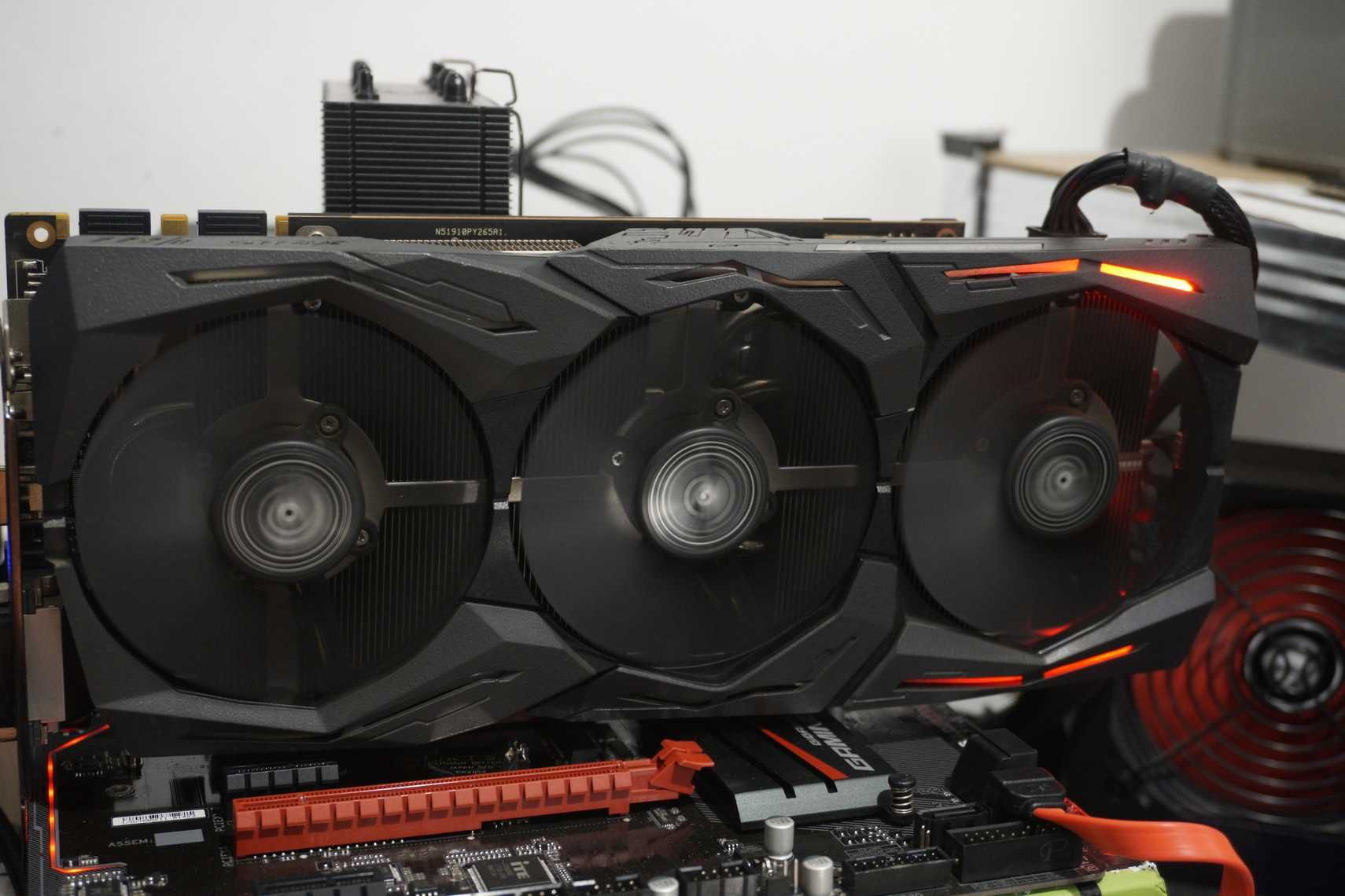 GTX 1070 Ti 8GB Asus ROG Strix видеокарта GPU Nvidia / вкл ДДС