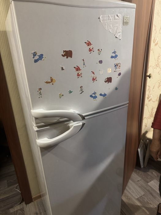 Продам холодильник дэу