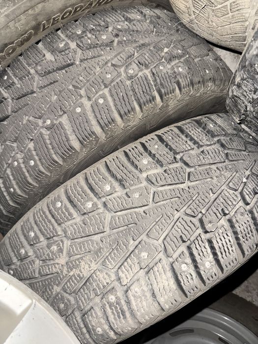 Диски с резиной для BMW зимние