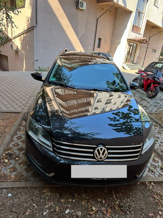 Vând Volkswagen Passat b7