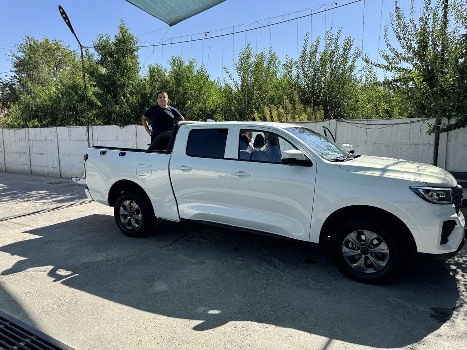 Выездная мойка авто, фасадов и брусчатки