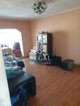 Apartament cu 3 camere de vânzare. Zona Micro 5