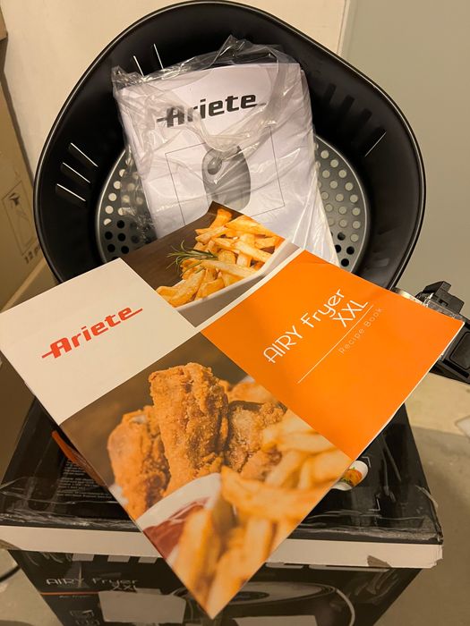 НОВ!Фритюрник с горещ въздух 5.5 л. Ariete Airy Fryer XXL 1800W