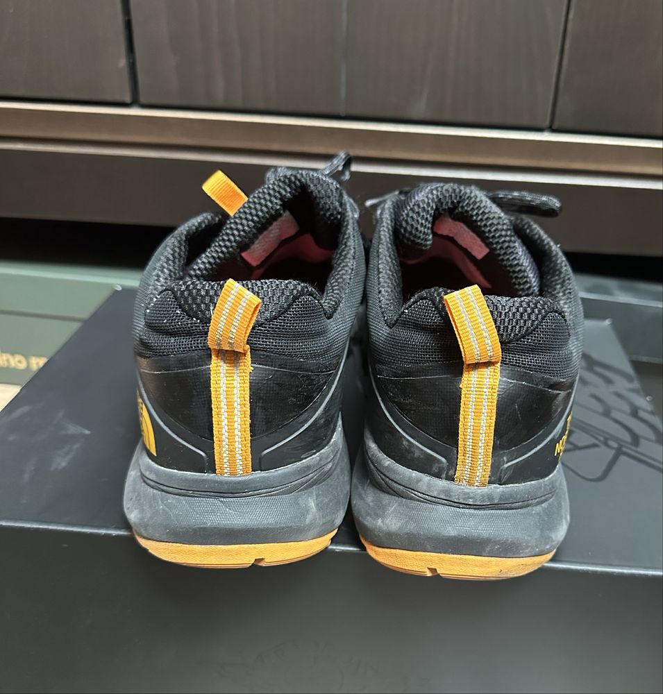 Маратонки The North Face, номер 46