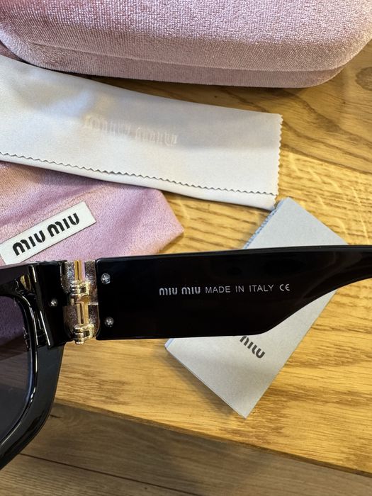 Ochelari de soare Miu Miu