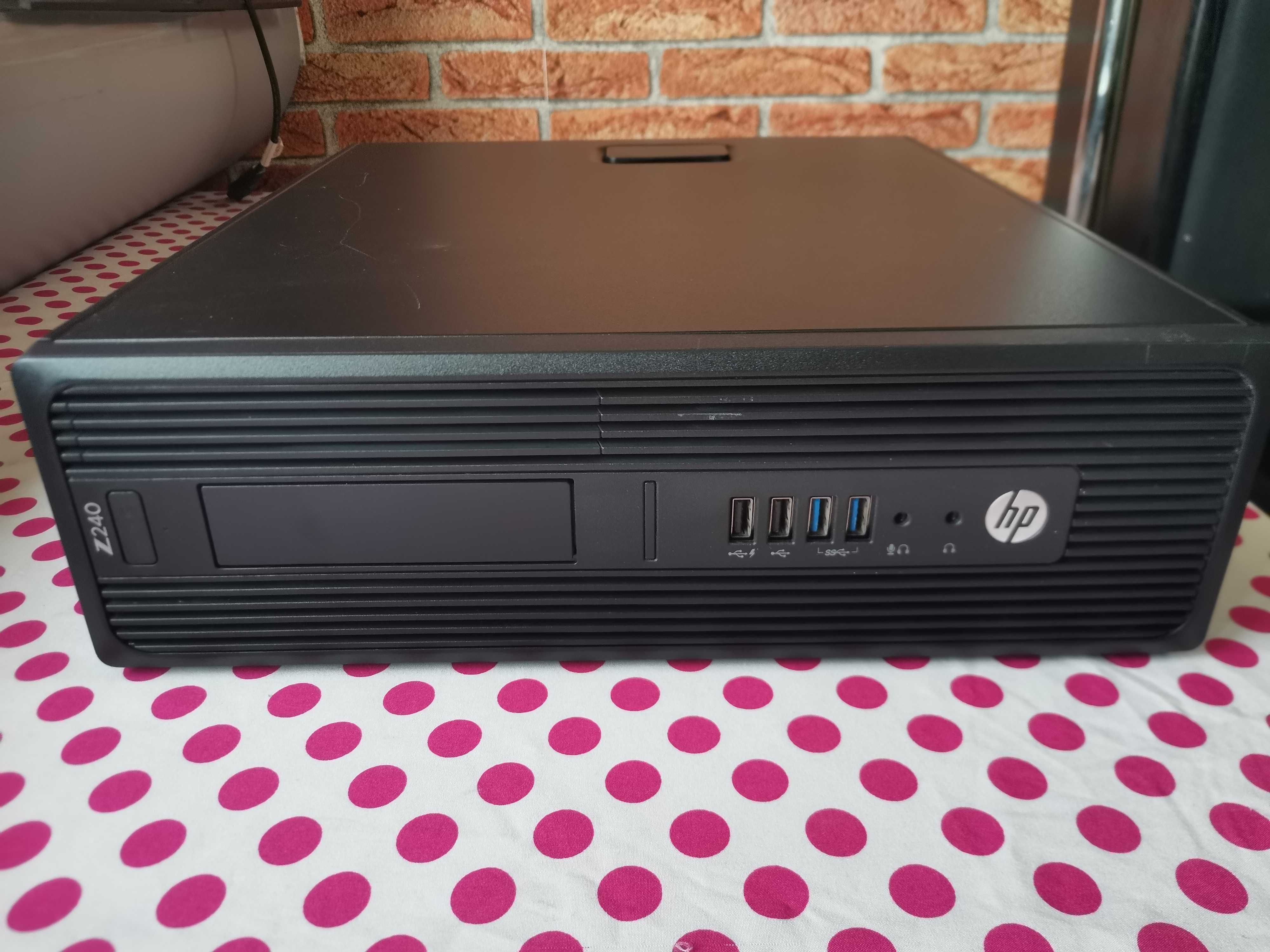 Computer HP Z240 I3 7100, 8GB DDR 4, SSD 250 GB.